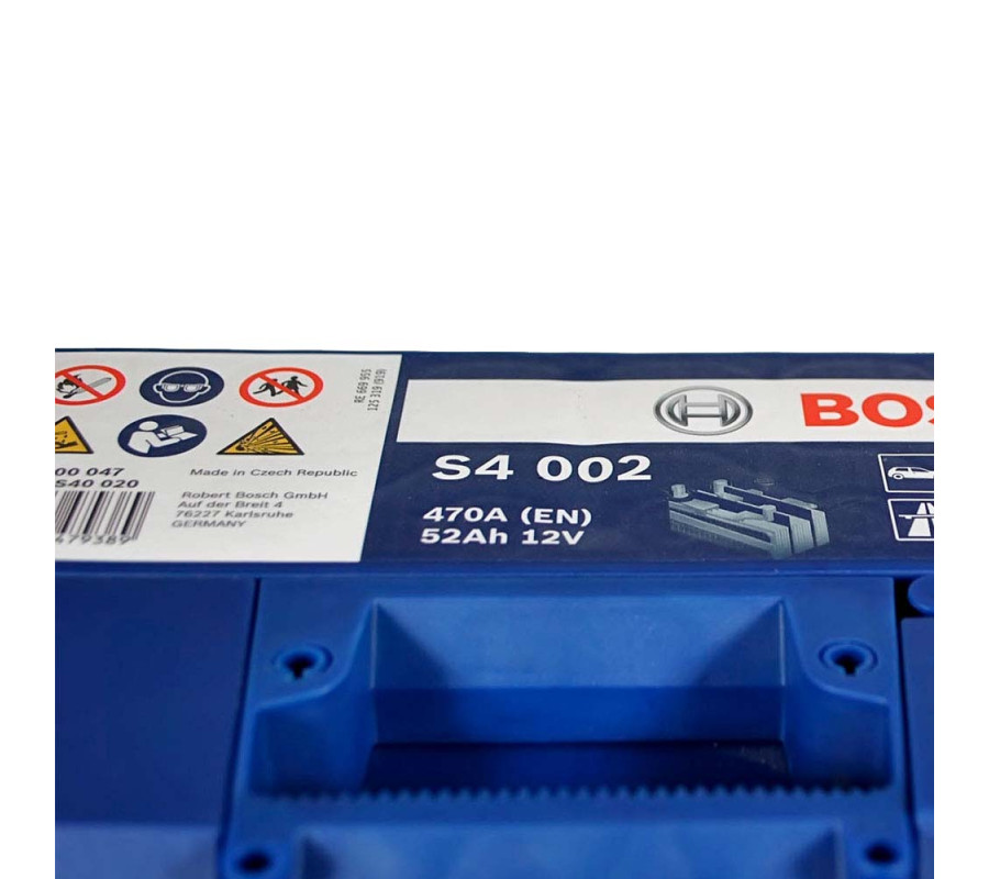 Автомобильный аккумулятор Bosch 52Ah 470A S4002