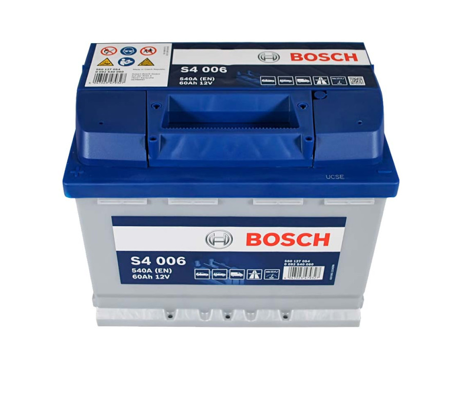 Автомобильный аккумулятор Bosch 60Ah 540A S4006