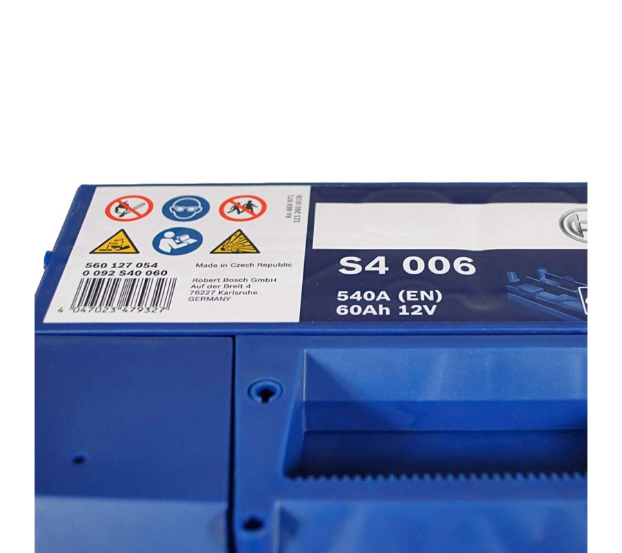 Автомобильный аккумулятор Bosch 60Ah 540A S4006